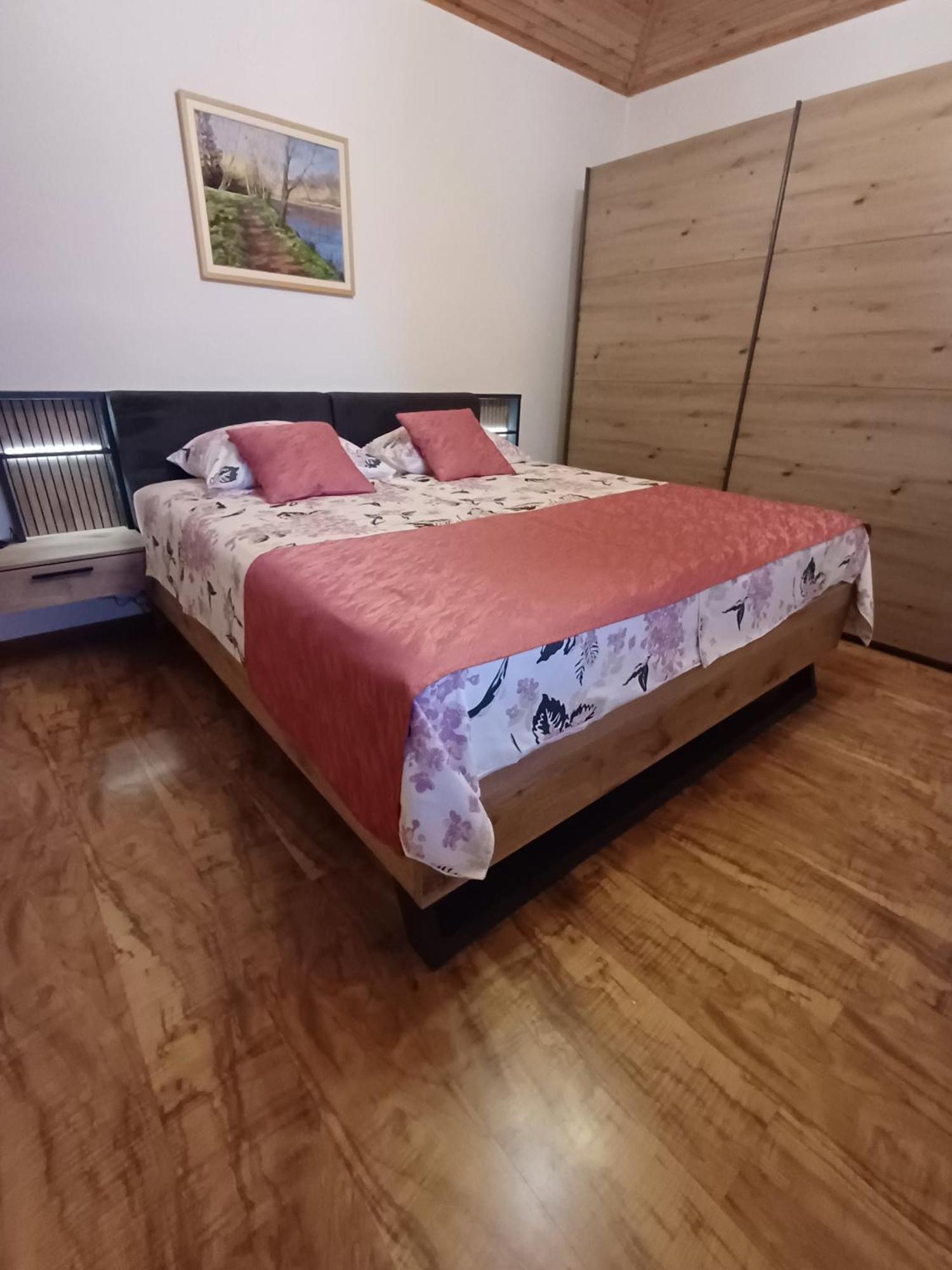 Apartments Ivancic Кобарід Екстер'єр фото